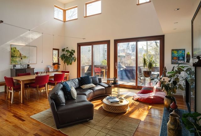 10 Newell St, Cambridge, MA 02140