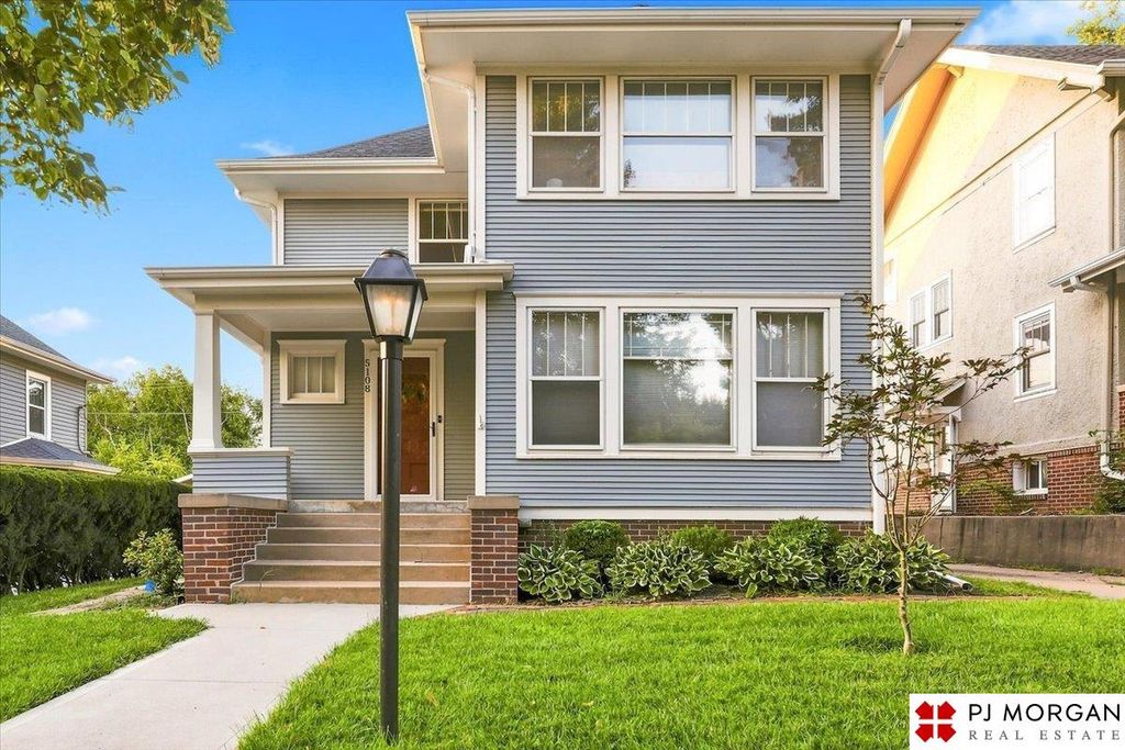 5108 California Street, Omaha, NE 68132