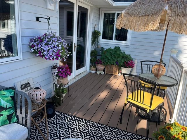 10 Dean Street, Hudson, MA 01749