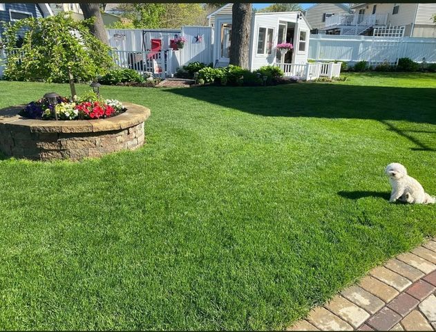 10 Dean Street, Hudson, MA 01749