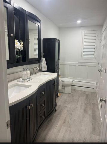 10 Dean Street, Hudson, MA 01749