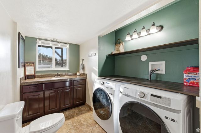 5496 S BASTILE DR, Taylorsville, UT 84129