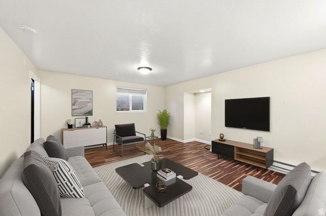 5496 S BASTILE DR, Taylorsville, UT 84129