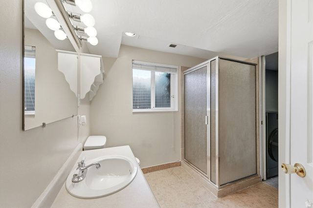 5496 S BASTILE DR, Taylorsville, UT 84129