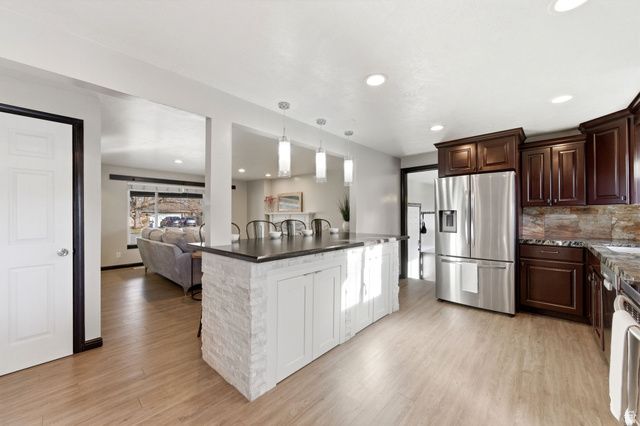 5496 S BASTILE DR, Taylorsville, UT 84129