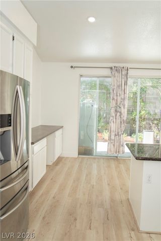 1417 Country Hollow Drive, Las Vegas, NV 89117