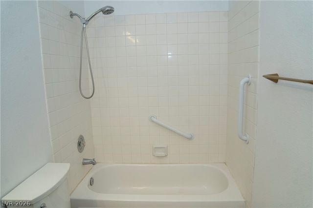 1417 Country Hollow Drive, Las Vegas, NV 89117