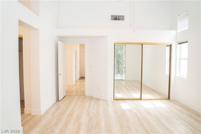 1417 Country Hollow Drive, Las Vegas, NV 89117