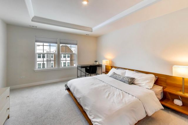 187 Canterbury Way 3D, Lake Zurich, IL 60047