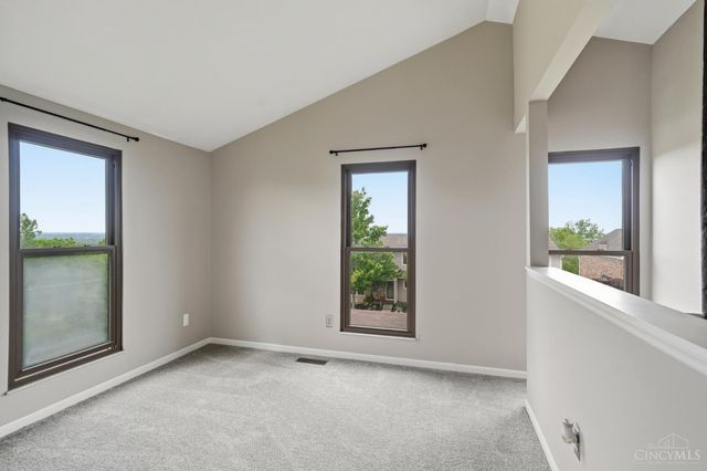 21 Overlook Court, Fairfield, OH 45014