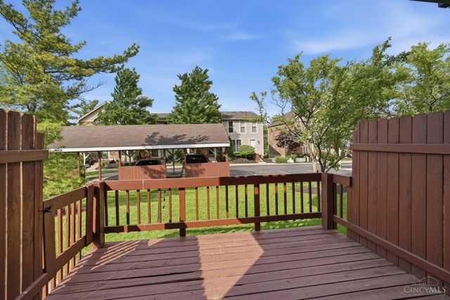 21 Overlook Court, Fairfield, OH 45014