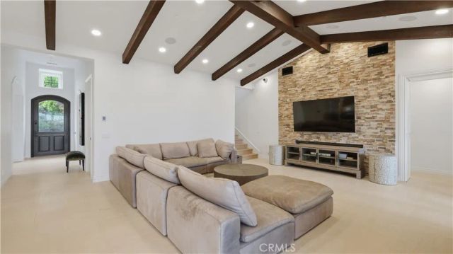 44 Drakes Bay Drive, Corona Del Mar, CA 92625