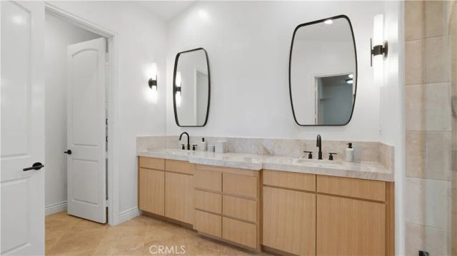 44 Drakes Bay Drive, Corona Del Mar, CA 92625