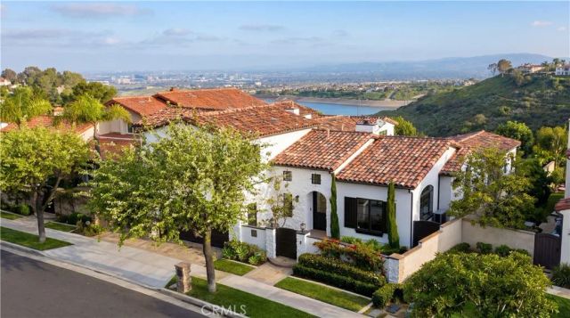 44 Drakes Bay Drive, Corona Del Mar, CA 92625