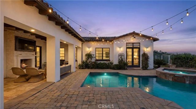 44 Drakes Bay Drive, Corona Del Mar, CA 92625