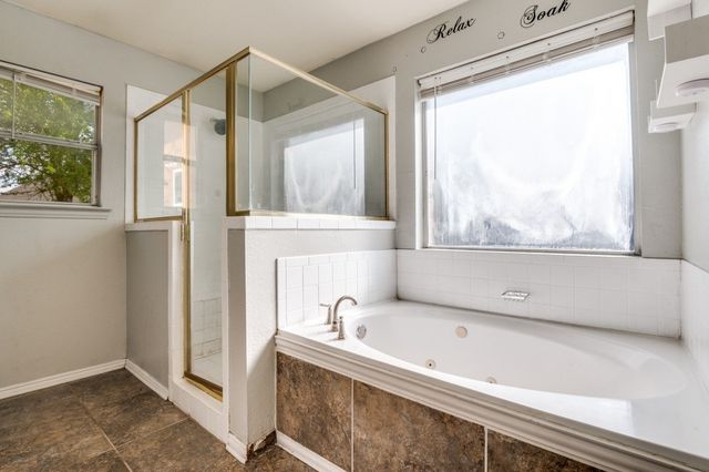 801 Lowe Drive, Cedar Hill, TX 75104