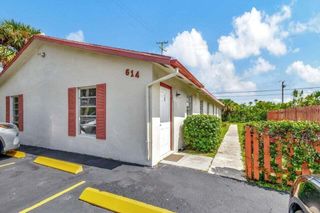 614 Holly Drive 2, Palm Beach Gardens, FL 33410