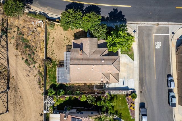 17229 Avenue Del Sol, Fontana, CA 92337