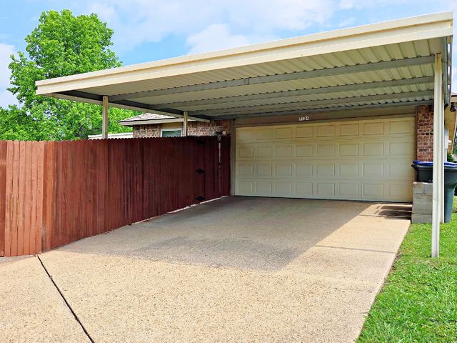 7124 Don Gomez Lane, Garland, TX 75043