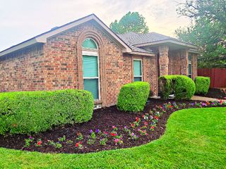 7124 Don Gomez Lane, Garland, TX 75043