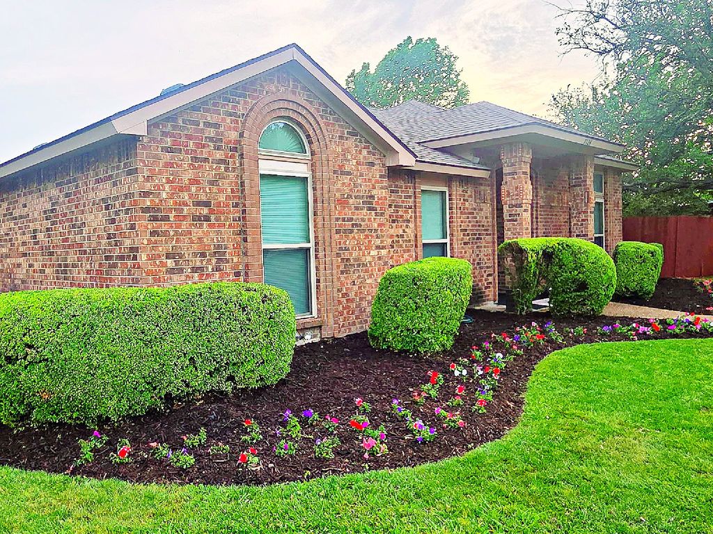 7124 Don Gomez Lane, Garland, TX 75043