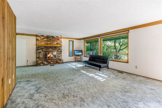 8419 121st Street E, Puyallup, WA 98373