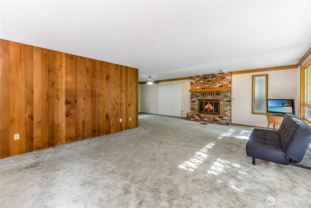 8419 121st Street E, Puyallup, WA 98373