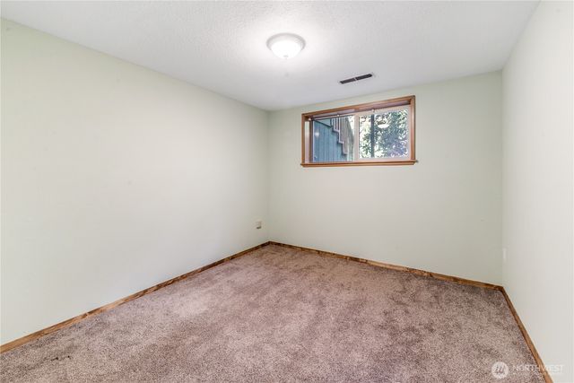 8419 121st Street E, Puyallup, WA 98373