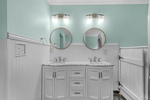 303 SE Gilliland Rd, Pensacola, FL 32507