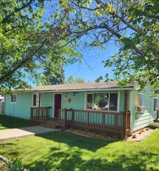 846 Wyoming St., Gooding, ID 83330