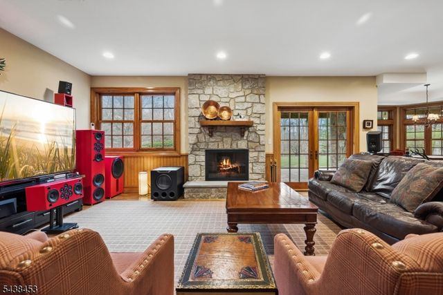56 WILL LANE, Watchung Boro, NJ 07069