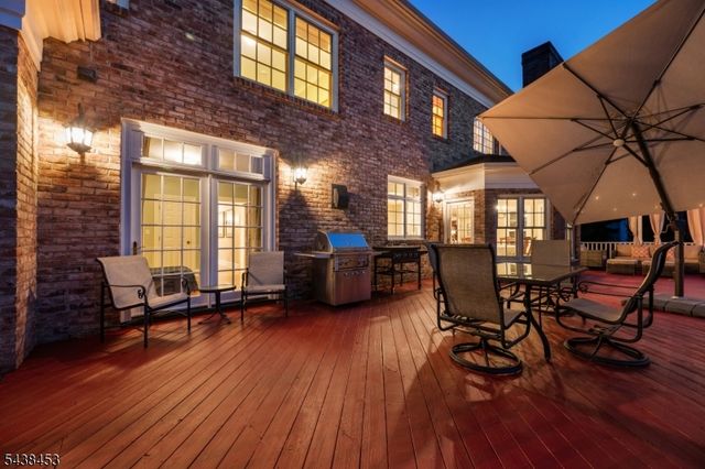 56 WILL LANE, Watchung Boro, NJ 07069