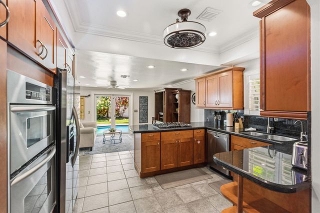 614 SE 5th Court, Fort Lauderdale, FL 33301