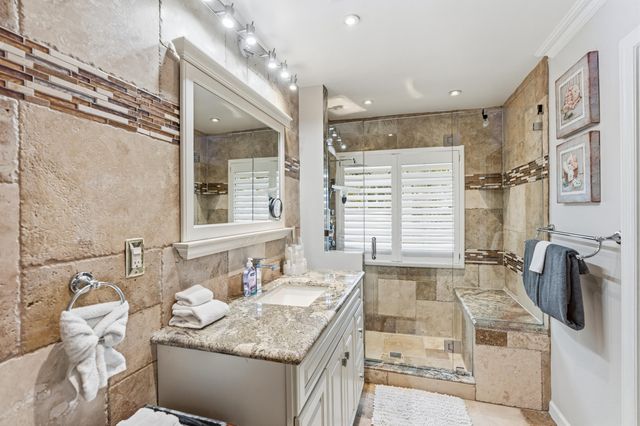 614 SE 5th Court, Fort Lauderdale, FL 33301