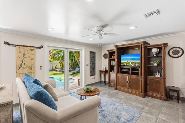 614 SE 5th Court, Fort Lauderdale, FL 33301