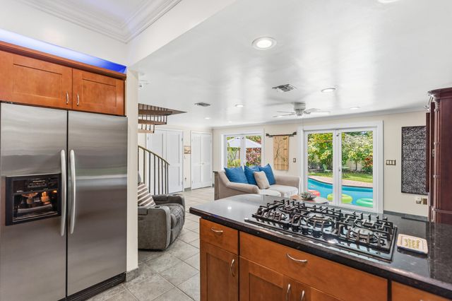 614 SE 5th Court, Fort Lauderdale, FL 33301