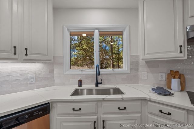 337 Thimbleberry Drive, Vass, NC 28394