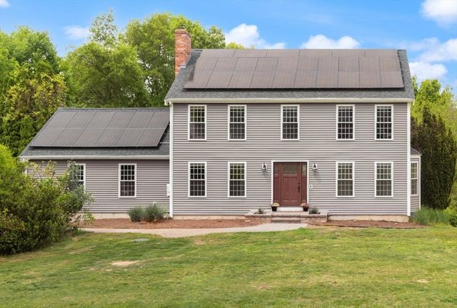50 Farm Hill Rd, Wrentham, MA 02093