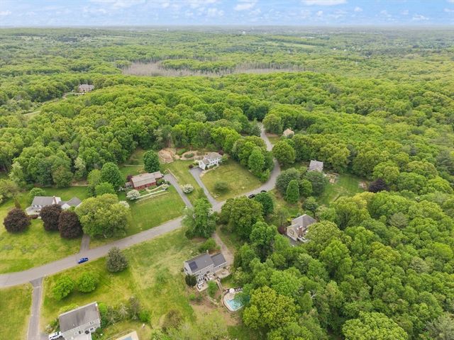 50 Farm Hill Rd, Wrentham, MA 02093