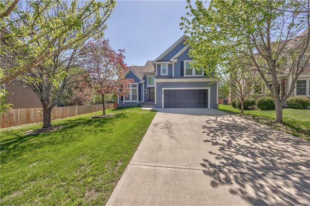 16249 W 156th Terrace, Olathe, KS 66062