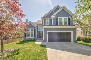 16249 W 156th Terrace, Olathe, KS 66062