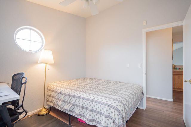 4613 E Desert Cactus Street, Phoenix, AZ 85032