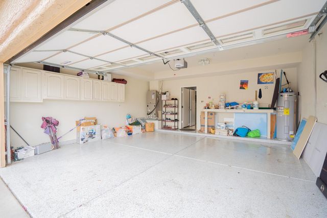 4613 E Desert Cactus Street, Phoenix, AZ 85032