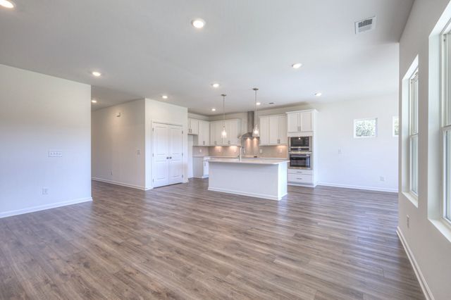 133 Pops Place, White House, TN 37188