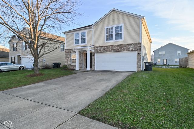 607 Greenway Street, Greenwood, IN 46143