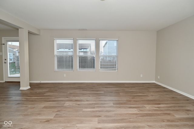 607 Greenway Street, Greenwood, IN 46143