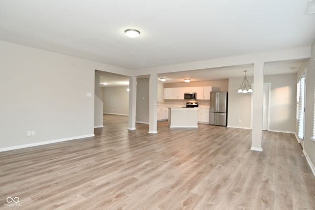 607 Greenway Street, Greenwood, IN 46143