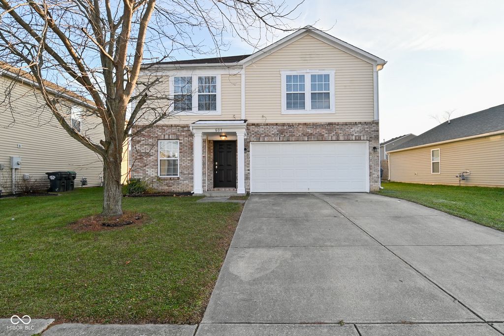 607 Greenway Street, Greenwood, IN 46143