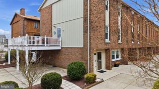 28 N WASHINGTON AVE #B, Margate City, NJ 08402