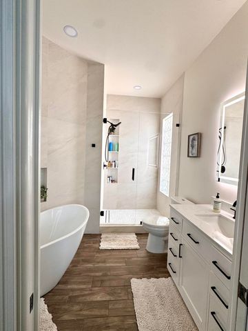 8452 Beaconhill Road, Palm Beach Gardens, FL 33410